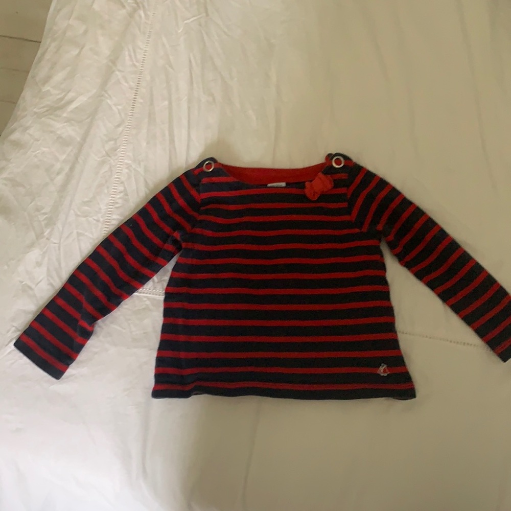Girl sweater